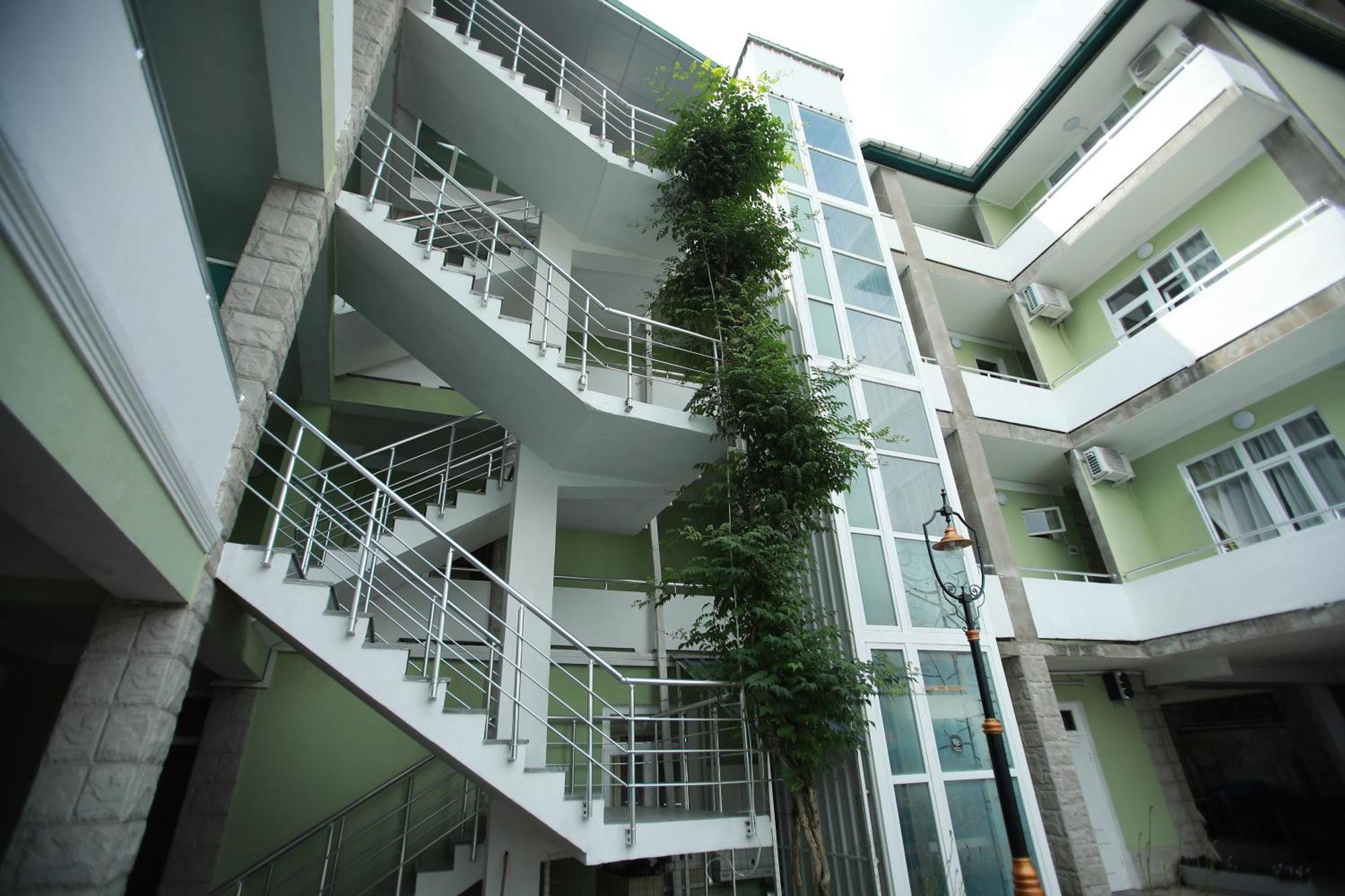 Green House Hotel Kobuleti Exteriör bild
